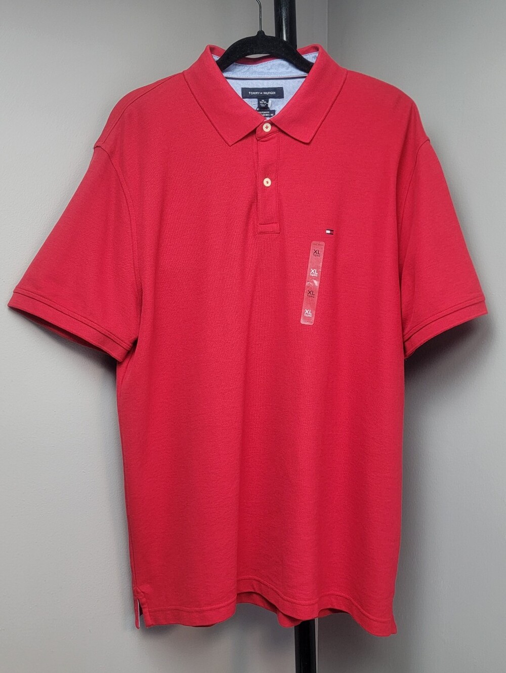 Tommy Hilfiger Mens Red Polo Sport Shirt Top Quick Drying Four Way Stretch Sz XL